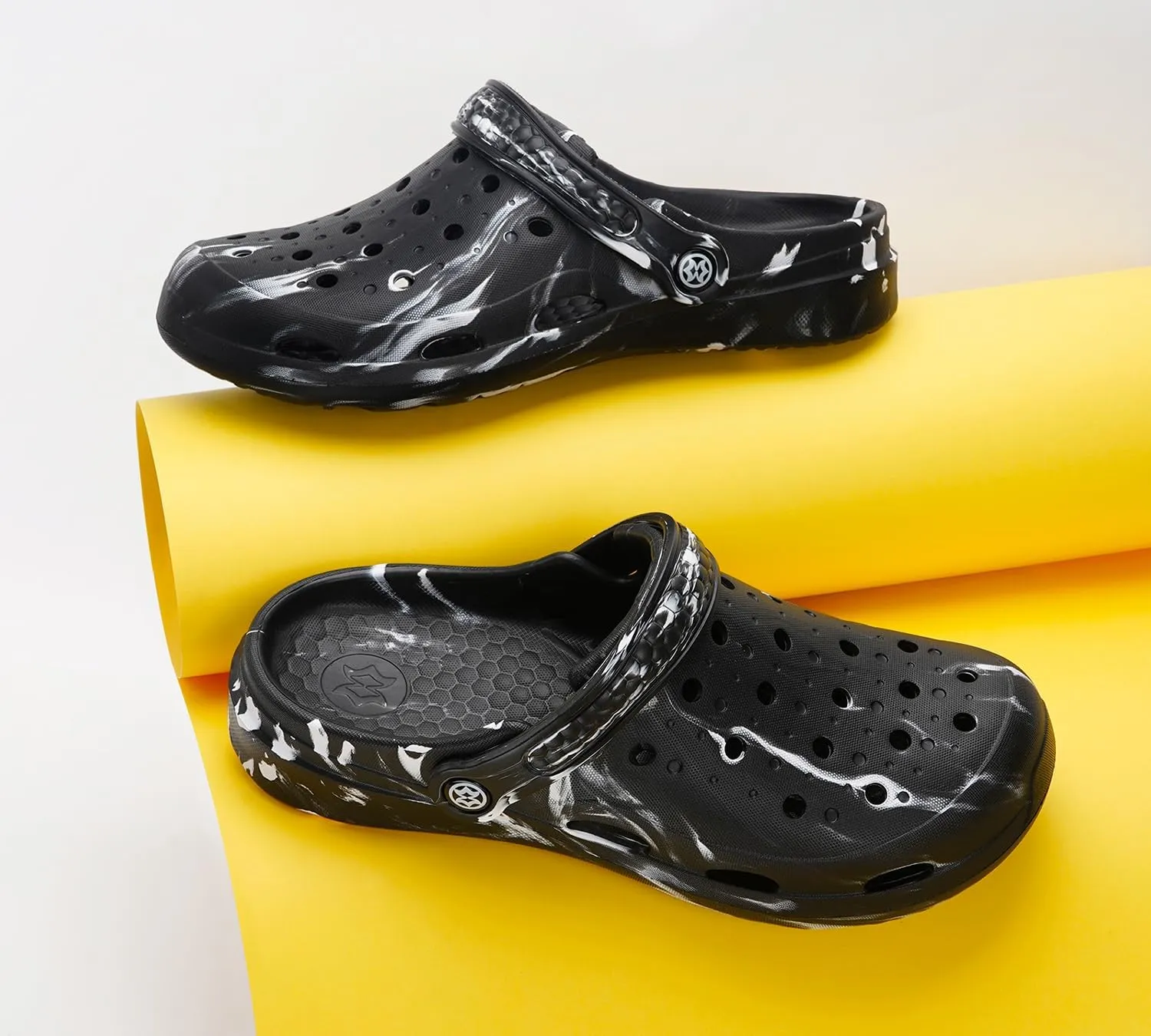Mens Womens Garden Clogs Shoes with Arch Support Unisex Gardening Slip on Sandals Beach Slippers Shoes Tie-Dye Clog